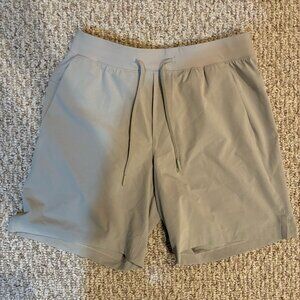 Lululemon Men's Athletic Shorts Size M Off White